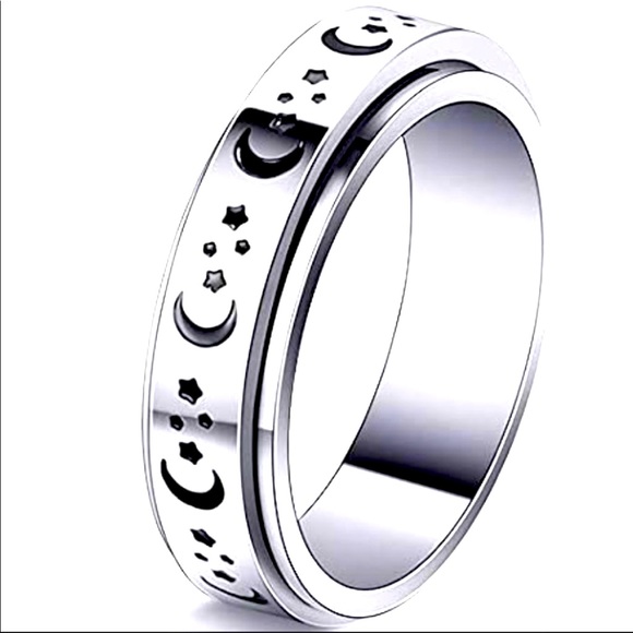 🦋3/$30🦋 Fidget Spinner Ring in Celestial Pattern Stainless Steel Size 5 - Picture 2 of 7